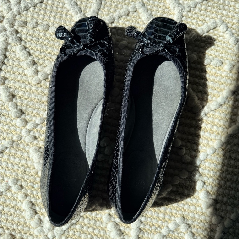 New Stuart Weitzman, black snake skin Elegant Ballet Flats